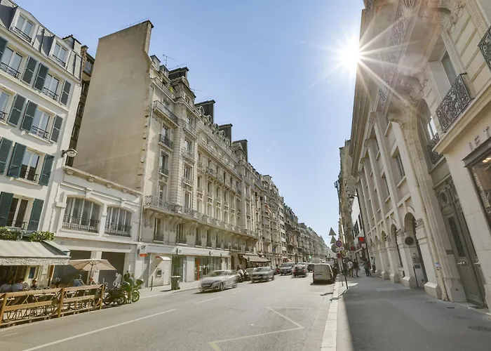 Daire Sejours Parisiens / Belle Courcelles / 4*